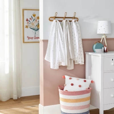 Muslin Swaddle Blankets Hedgehog 3pk - Cloud Island™ 1 Muslin Swaddle Blankets Hedgehog 3pk - Cloud Island™